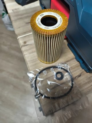 Filtro de aceite Mann HU 7008 z