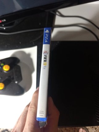 FIFA 17 e 20 per PS4