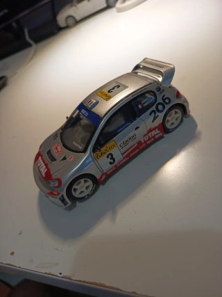 Scalextric Peugeot 206 Total Rally