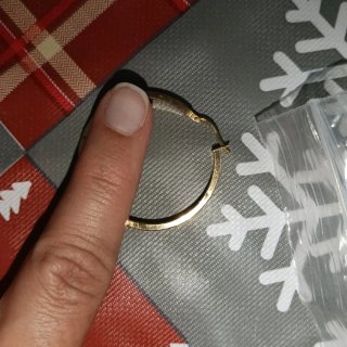 Pendientes de oro con diseño griego