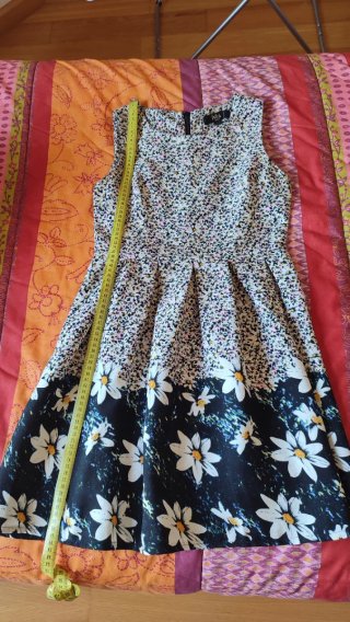 Vestido Iska flores margaritas