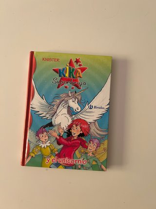 Kika superbruja y el unicornio