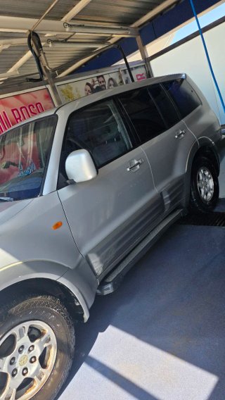 Mitsubishi Montero 2002