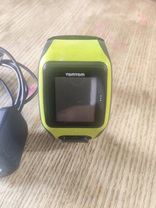Reloj TomTom Verde y Amarillo
