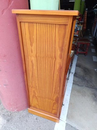 Mueble auxiliar madera pino