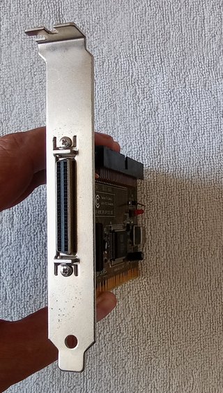 Controlador SCSI Tekram DC-310/310U PCI