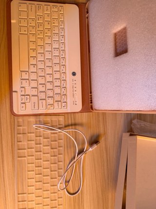 Funda y Teclado Inalámbrico para iPad