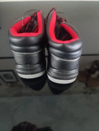 Botas de seguridad negras