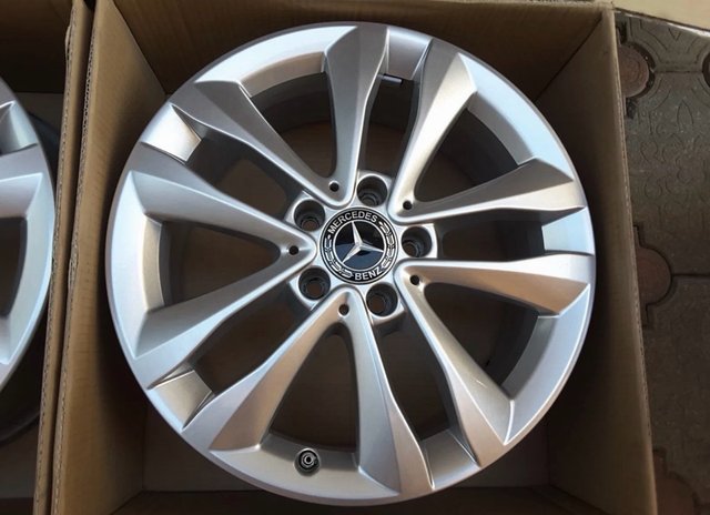 Llantas ORIG. Mercedes Vito Viano W639 W447 en 17”