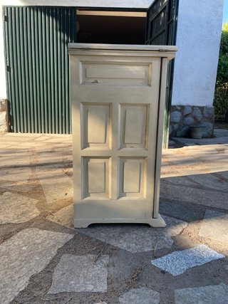 Máquina de coser Sigma con mueble