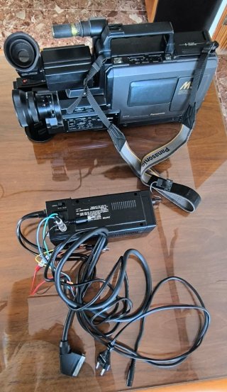 Videocámara Panasonic VHS-C Vintage NV-VX30