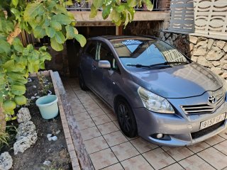 Toyota Verso 2009