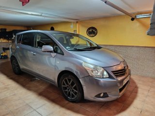 Toyota Verso 2009