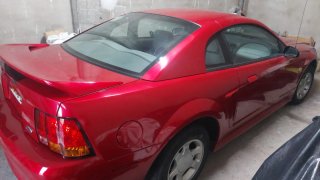 Ford Mustang 1999
