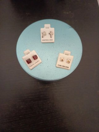 3 pares de pendientes de acero