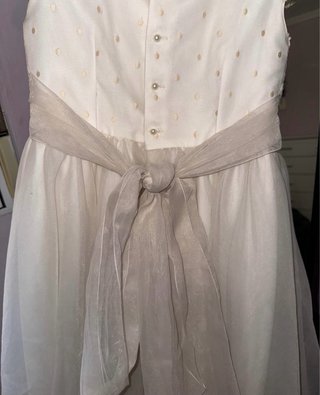 Elegante vestido de fiestade Marca PAOLA DOMINGUIN