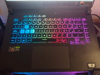 Portátil Asus ROG Strix G15 G513IC-HN004