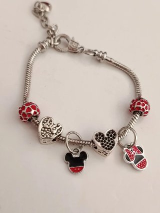Pulsera Minnie y Mickey Disney con varios charms