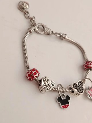 Pulsera Minnie y Mickey Disney con varios charms