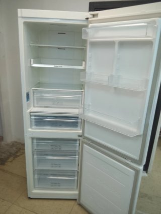 Nevera Combi Samsung 1.85m con garantía