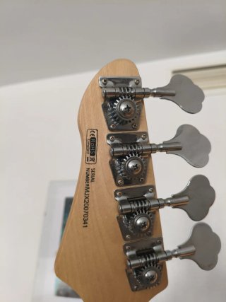 Pack Bajo Eléctrico VGS + Amplificador