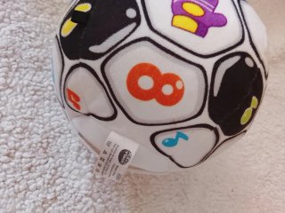 Pelota infantil musical con luces