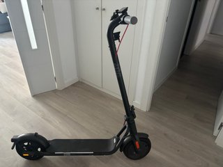 Patinete eléctrico Navee V25 homologado por la DGT