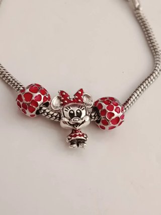 Pulsera Minnie con charms rojos y plateados Disney