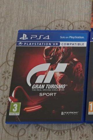 PS4 Gran Turismo Sport