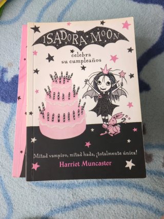 Colección de Isadora Moon (8 libros)