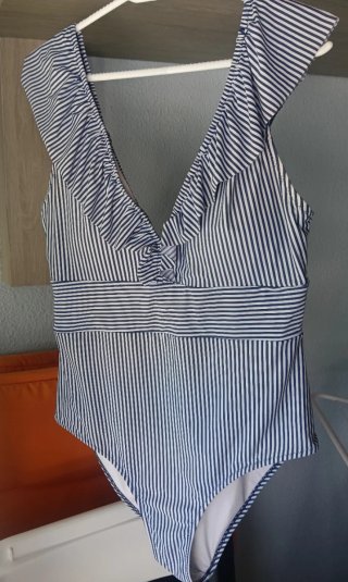 Bañador mujer rayas azul y blanco