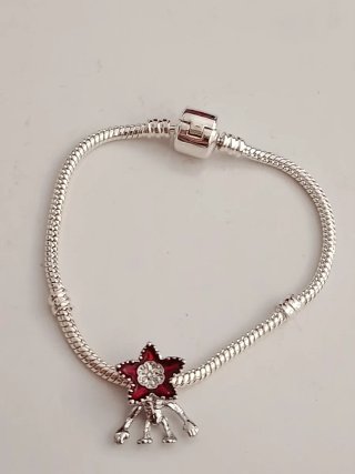 Pulsera Stranger Things Demogorgon Charm