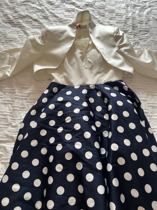 Vestido de fiesta con chaqueta