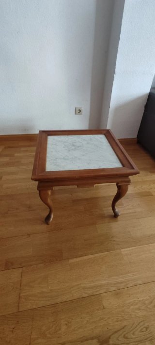 Mesa auxiliar madera y mármol
