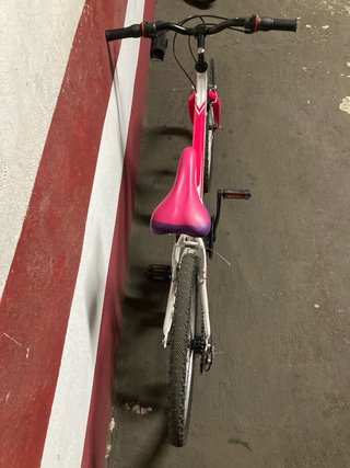 Bicicleta niña cadete casi nueva