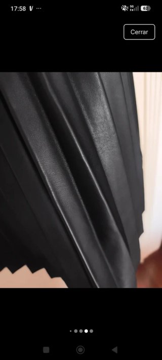 Falda Plisada Cuero Stradivarius Negra