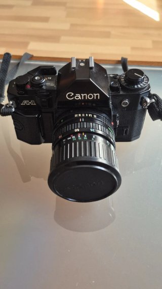 Canon A-1 Cámara Analógica + Flash Sunpak