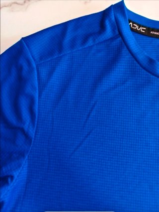 Lote de 4 Camisetas Deportivas mujer talla M