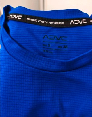 Lote de 4 Camisetas Deportivas mujer talla M