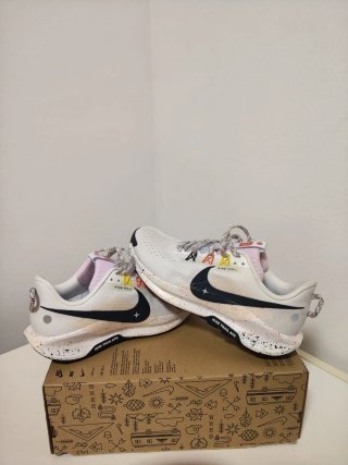 T42,5 Nike React Pegasus Trail 5