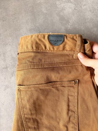 Pantalón Marrón ajustado Zara