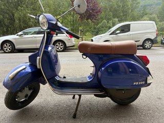 Vespa 200 PX Disco Azul
