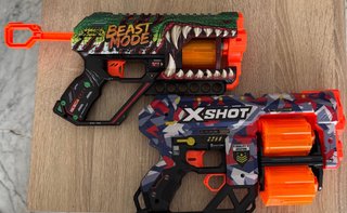 2 Pistolas de Juguete X-Shot
