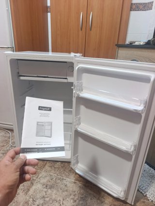 Frigorífico pequeño blanco