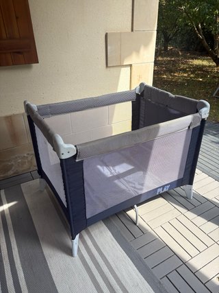 Cuna de viaje plegable