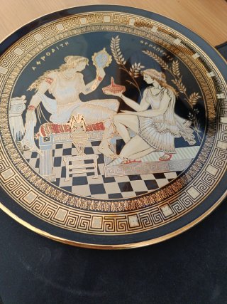 Plato Cerámica Griega Negra y Oro 24k
