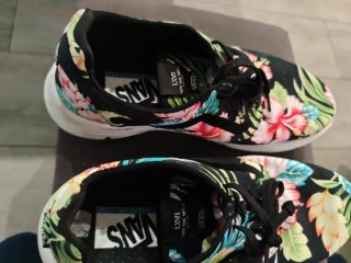 Zapatillas  Vans Flores Negras ñ