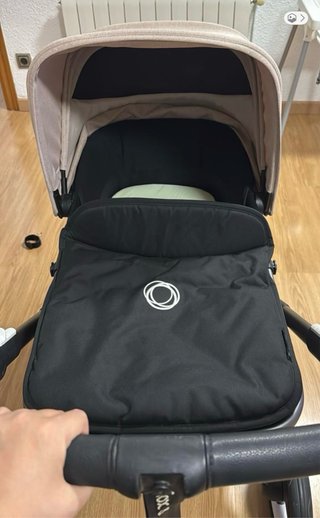 Bugaboo Fox 3 Silla de Paseo Negra y capazo