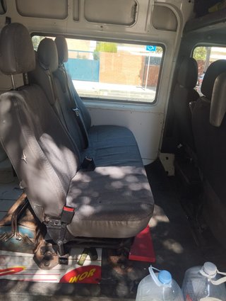 Ford Transit 2000