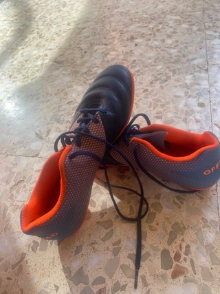 Botas de fútbol nuevas talla 37